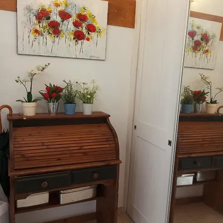 Maison Du Debarquement Caen Nord Holiday home Bernieres-sur-Mer