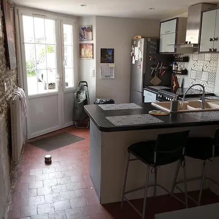 Holiday home Maison Du Debarquement Caen Nord